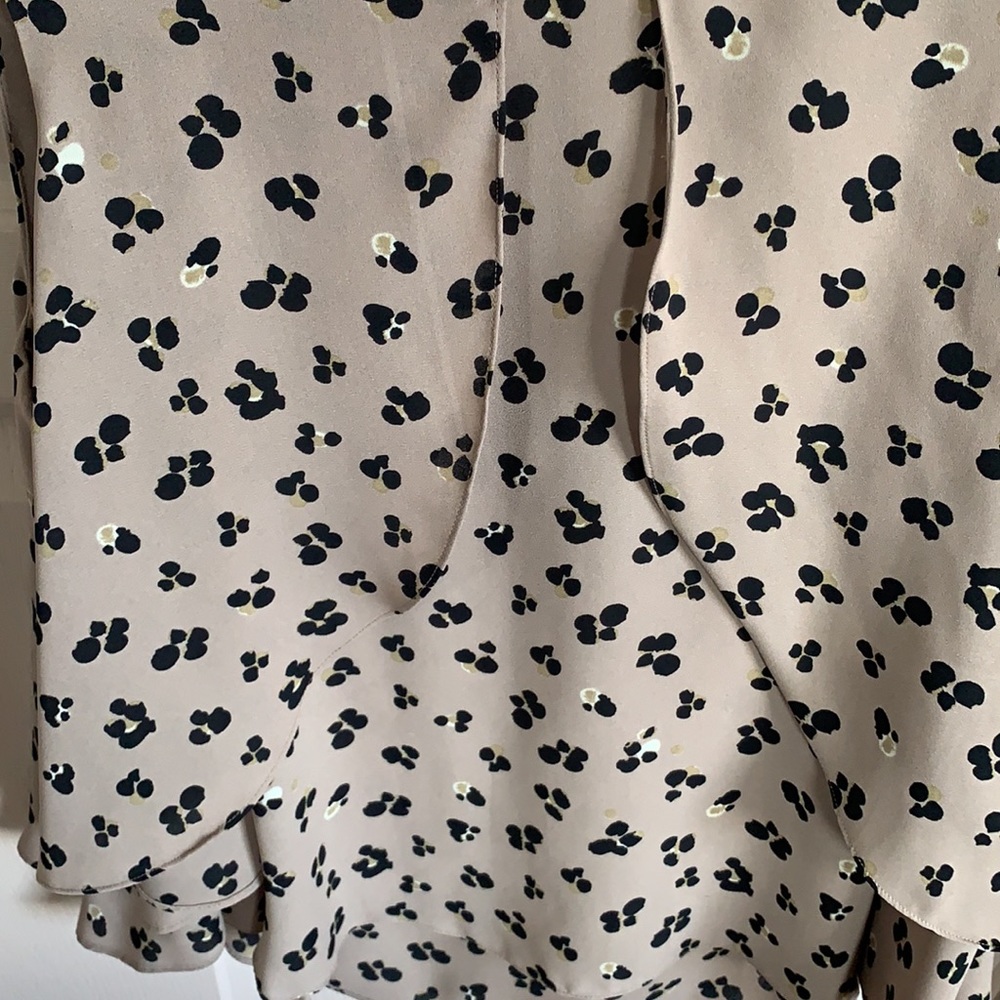 Ruffle blouse - Picture 4 of 4